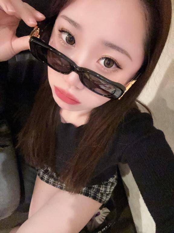 愛嬌笑顔エロ満点♡