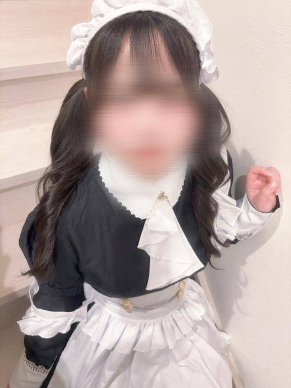 ご奉仕メイドさん👈
