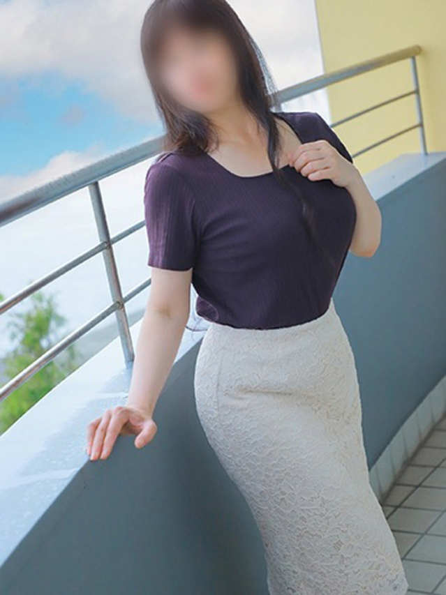 まお(西条・新居浜 人妻Madonna-マドンナ-)