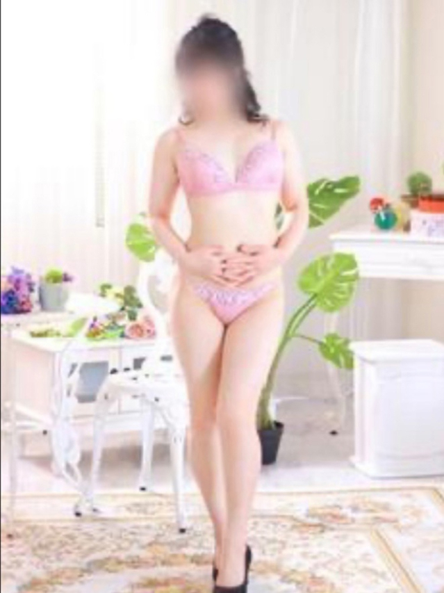 やよい（西条・新居浜 人妻Madonna-マドンナ-）