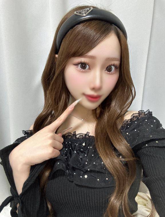 えりなってどんな女の子？