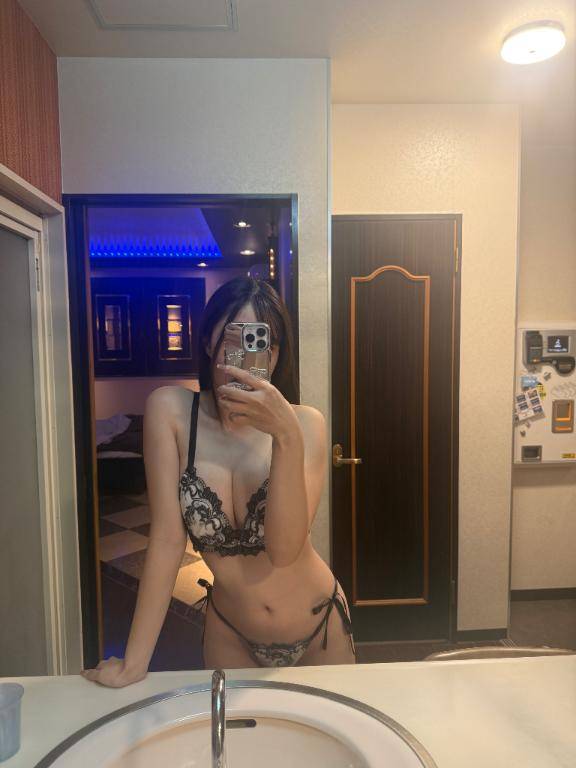 ご奉仕させてね💖