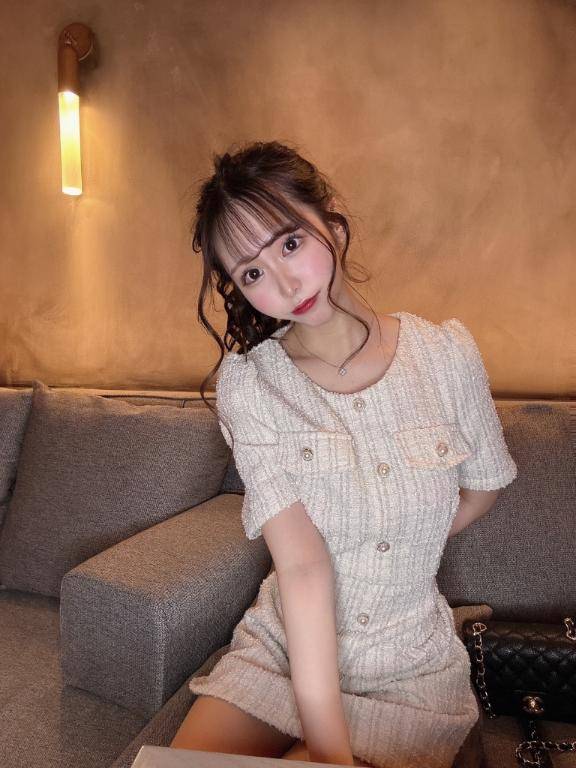 13時から初出勤❤️🙇ガチ現役アイドルと㊙️のAVごっこシよ❤️❤️