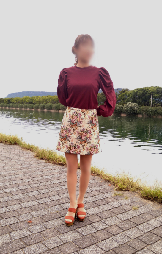 友野こころ スタイル抜群綺麗可愛系(シークレットマダム)