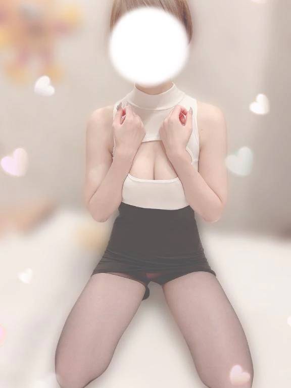 𝐅𝐫𝐢𝐞𝐧𝐝