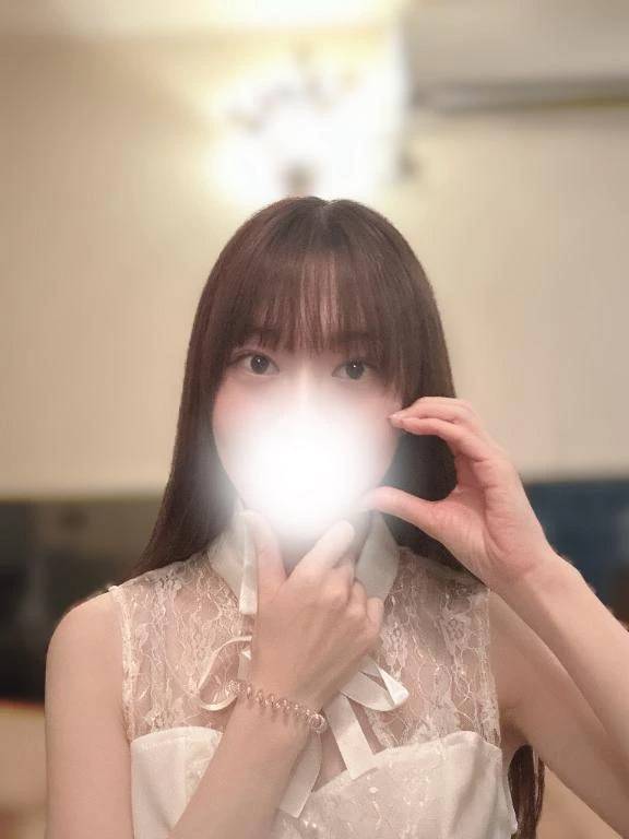 何のポーズでしょう🤔❓