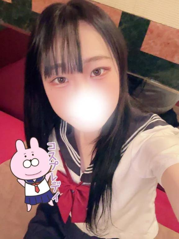 明日は制服day♡