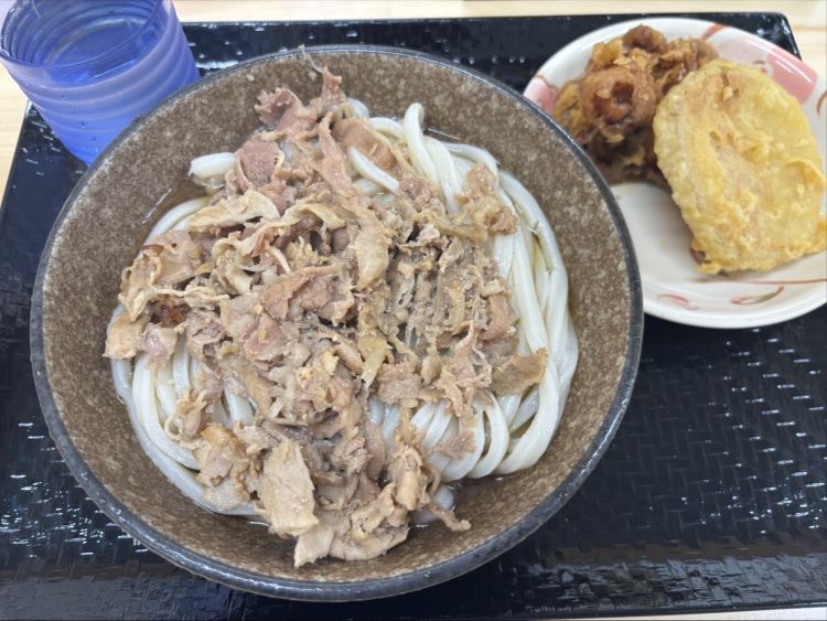 お休みでした