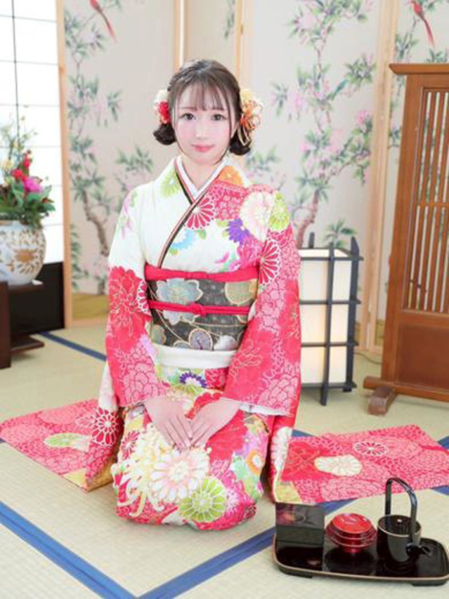 すみれ（イチャカワクラブ）