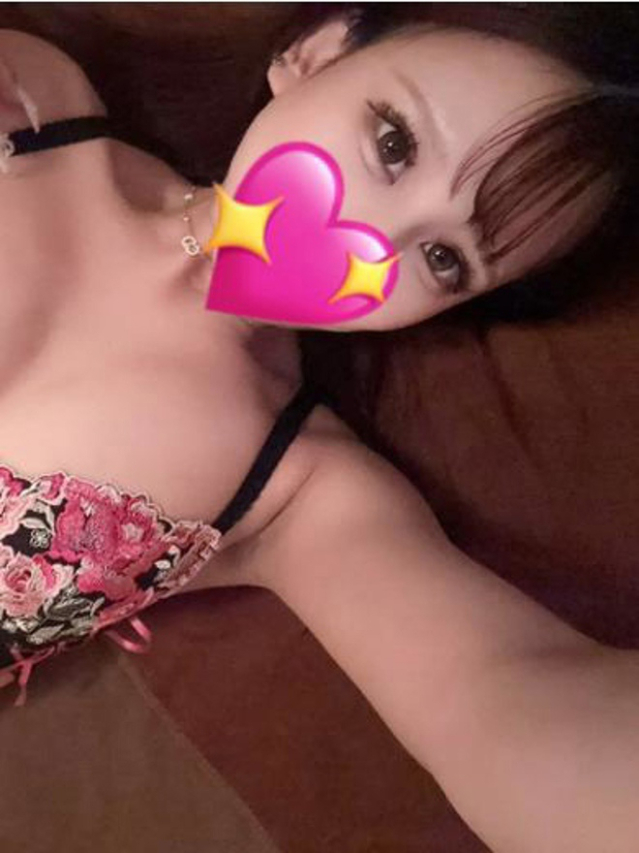 れいな（イチャカワクラブ）