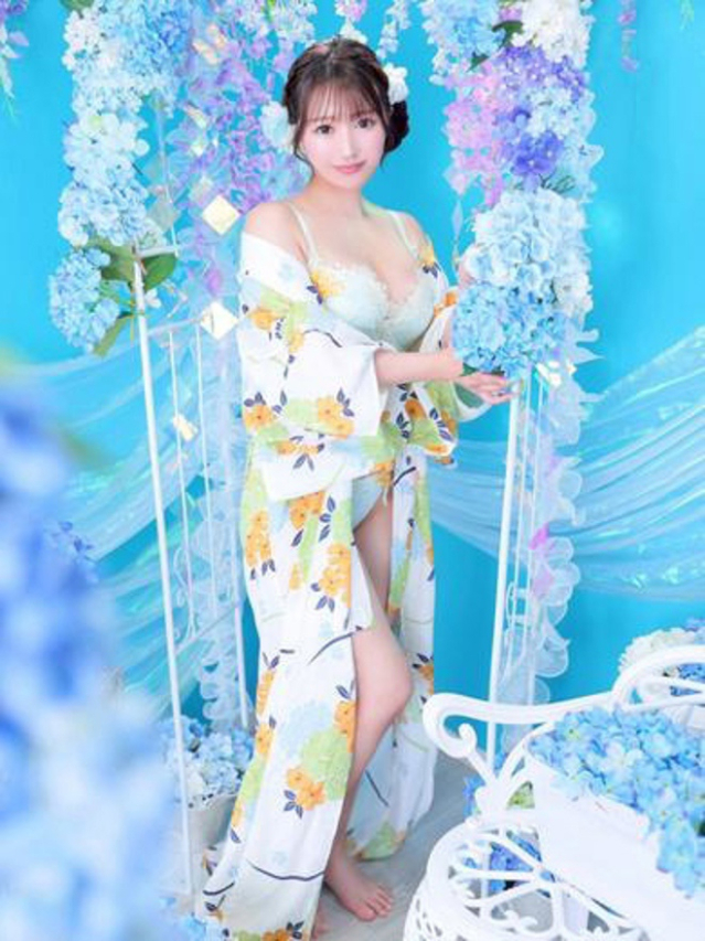 すみれ(イチャカワクラブ)