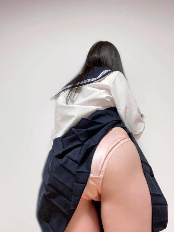 5(金)14時30からHさんへ