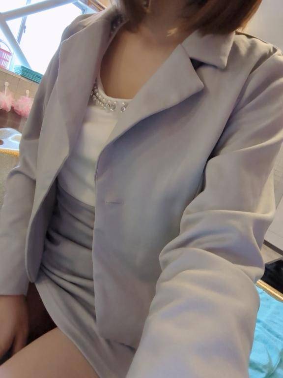 (；；)ｺﾞﾒﾝﾅｻｲ