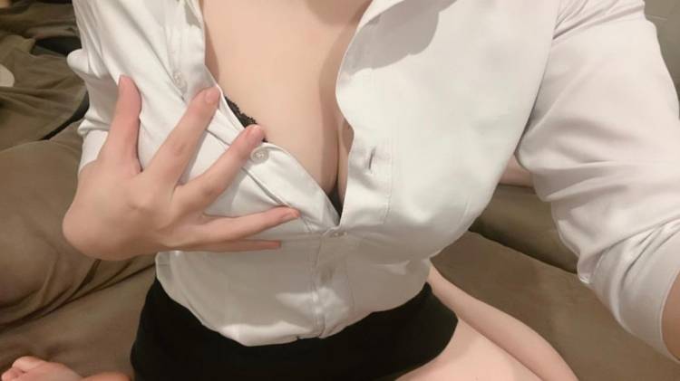 ラン【溢れる乳房のストーリー】