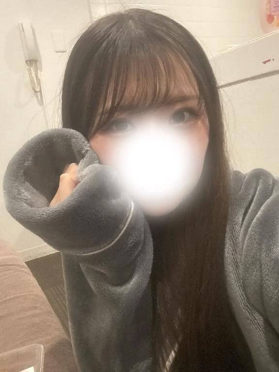 鉄拳とデーモン閣下って同一人物ですよね？
