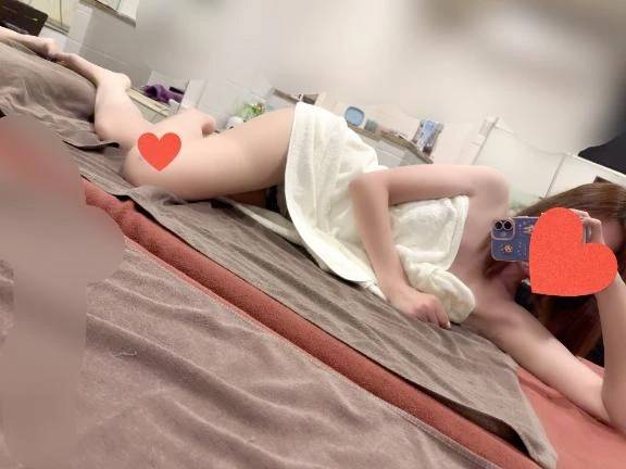 コハク【魅惑の淫らなお姉さま】