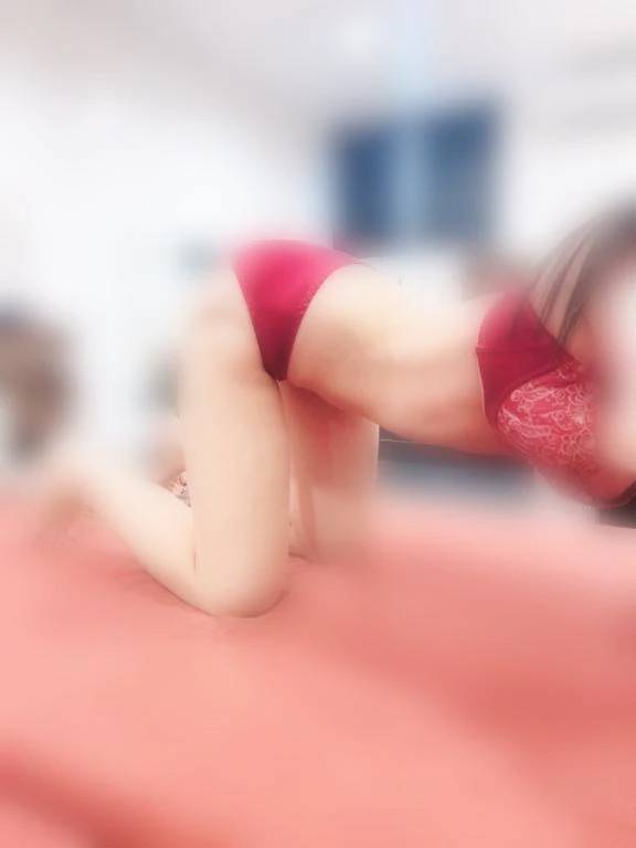 サラ【淫靡な秘書と秘密な体験】