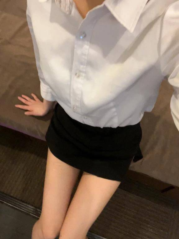 ユキナ【妖艶な女神にめろめろ】