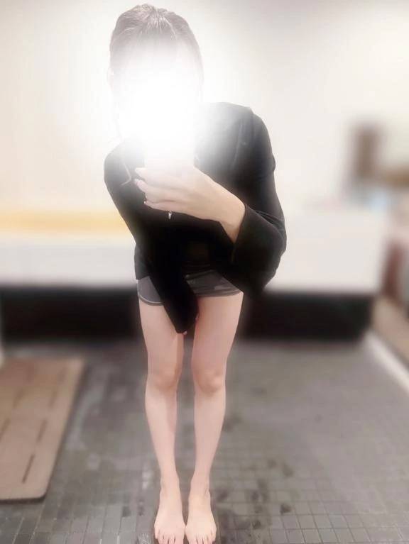 💆🏼‍♀️💄