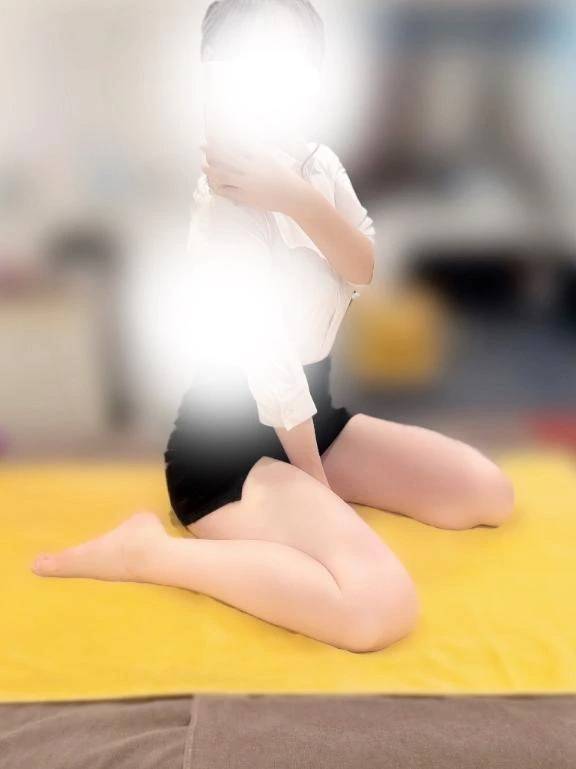 ルナ【抱きしめたくなる甘色天使】