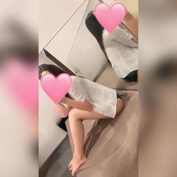 アキノ【恥じらう積極的ドМ秘書】