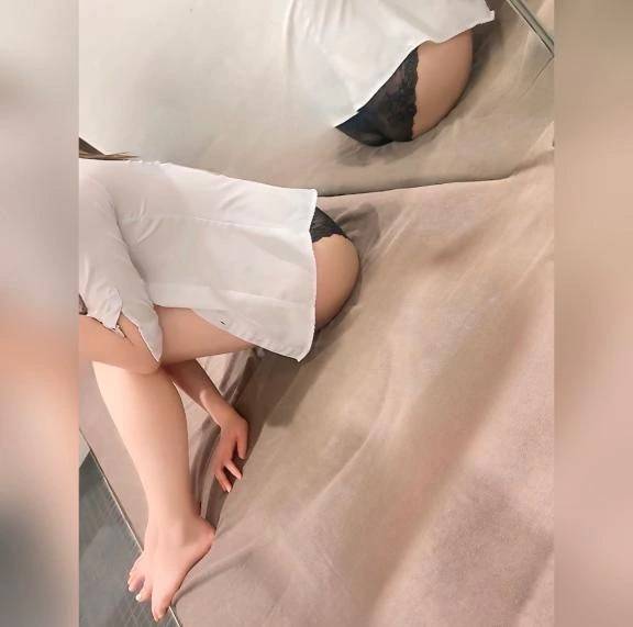 アキノ【恥じらう積極的ドМ秘書】