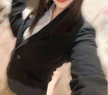 リサ【キレカワちびっ子極上神乳】