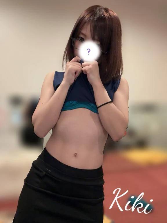 加藤きき【痴女の宅急便】