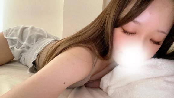 アカネ【二刀流プレイで虜に】