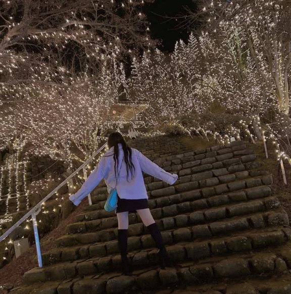 アカネ【二刀流プレイで虜に】