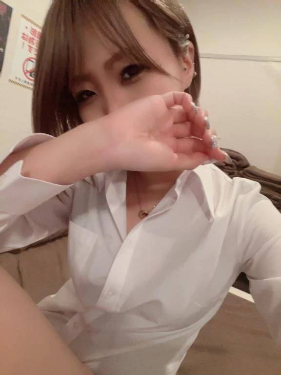 ライカ【蕩け尽くす癒し秘書】