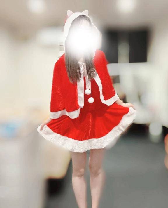 ルナ【抱きしめたくなる甘色天使】