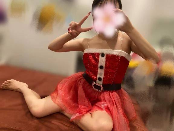 アカネ【二刀流プレイで虜に】