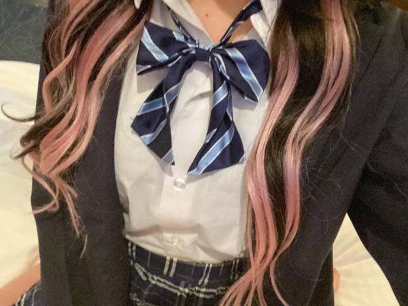 ノエル【三次元美少女との秘密の密事】