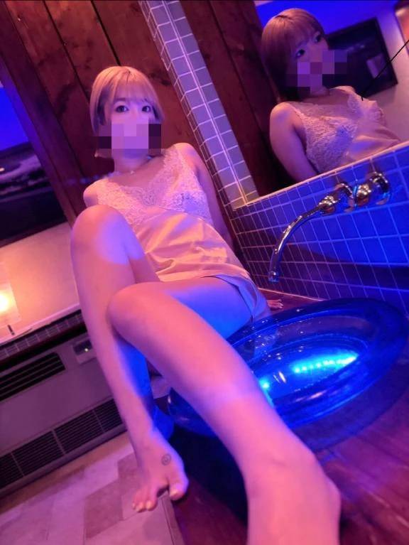 リラ【爆乳乱舞にﾜﾝﾓｱｷｯｽ】