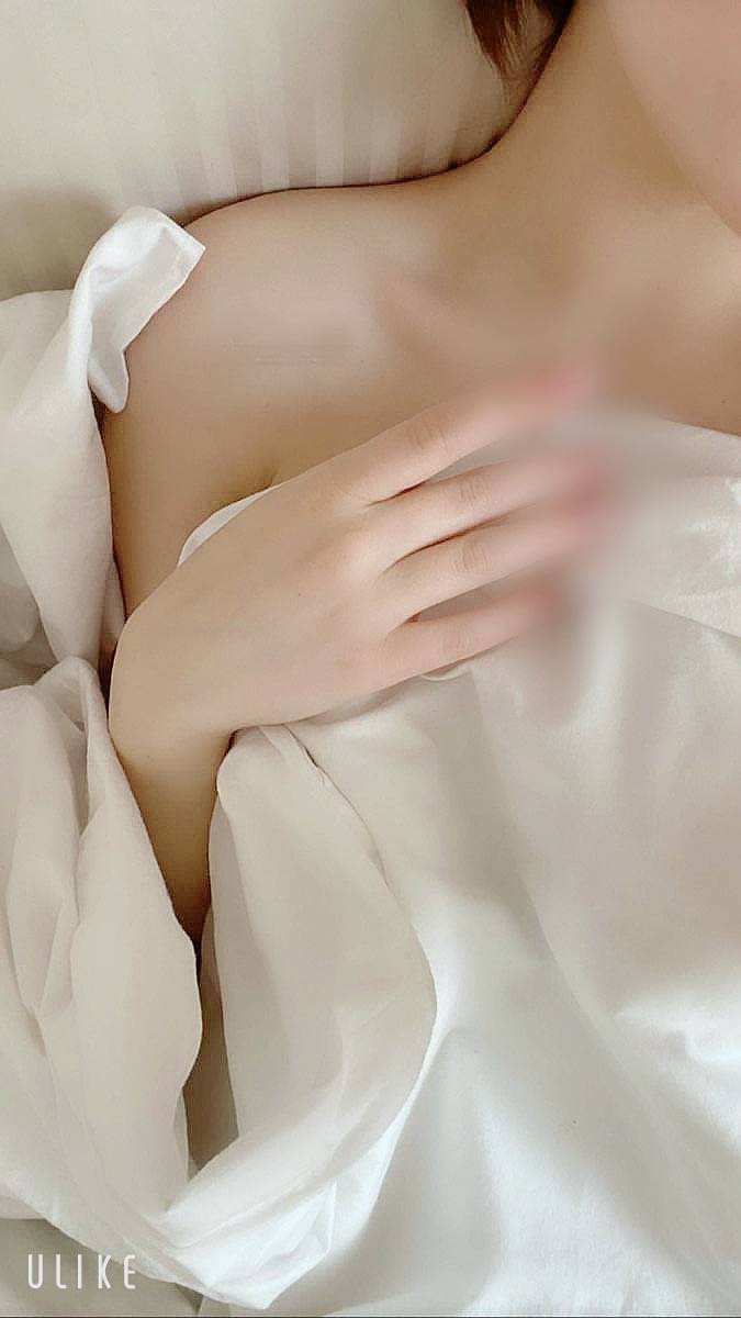 おんなのこのひ👧🏻‎💞