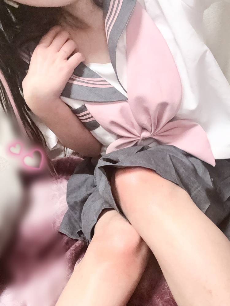 今日はこれ💕︎ビジホのお兄さんは上着着ていくので安心してください🥰