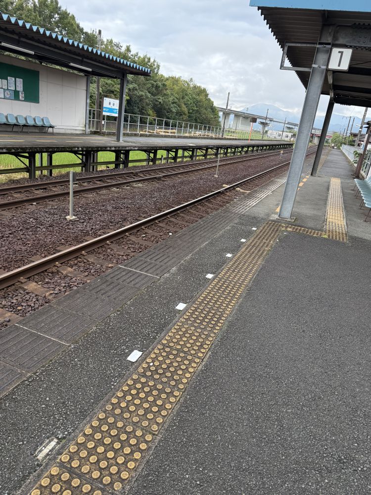 絶 対
