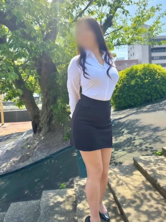るり