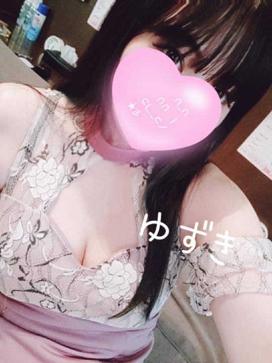 ゆずき【圧巻の細身！美巨乳美】