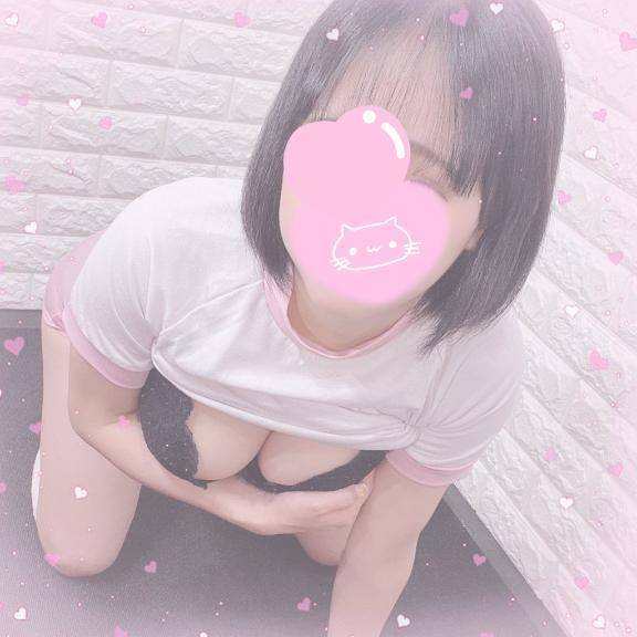 らむ【最高のロリ巨乳美少女】
