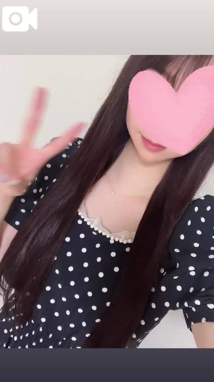 みるく【ｴﾛｶﾜ美女と秘密の時間