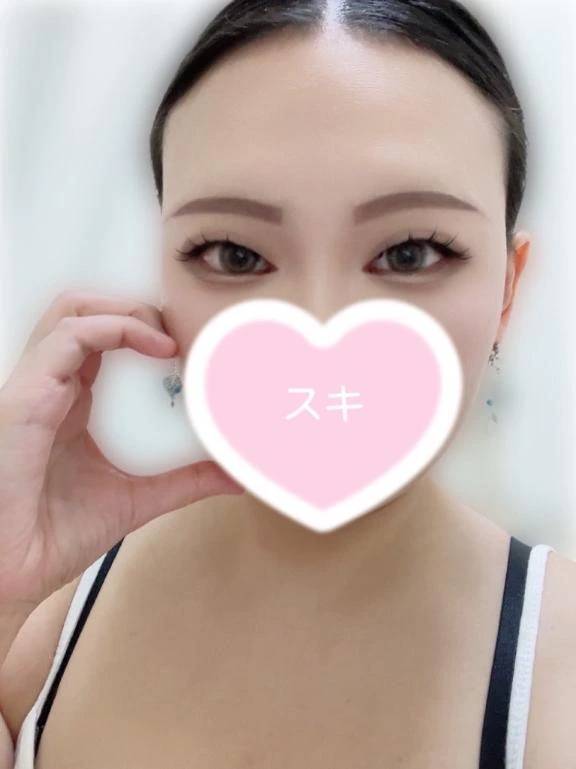 ちはる【規格外の美巨乳エロボディ！】