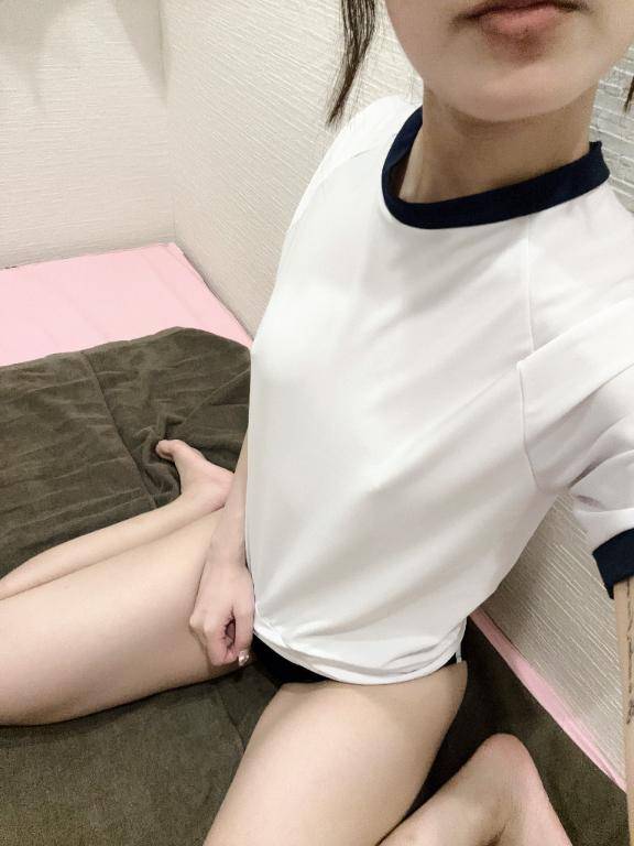 あん☆色白スレンダー美人☆