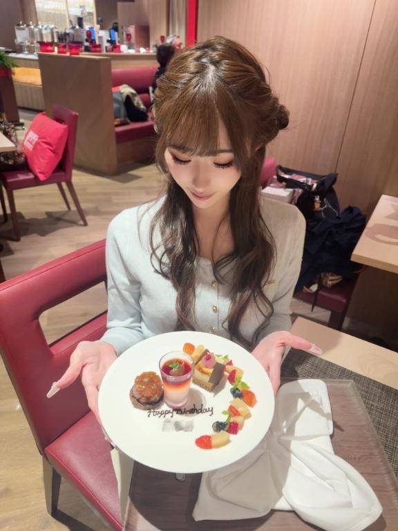 お誕生日??