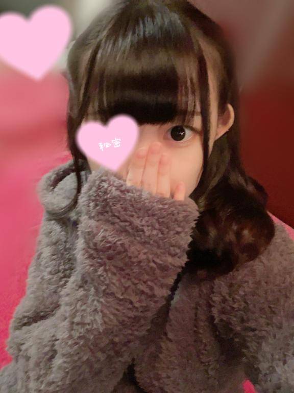 まよ☆色白で猫目が魅力的☆