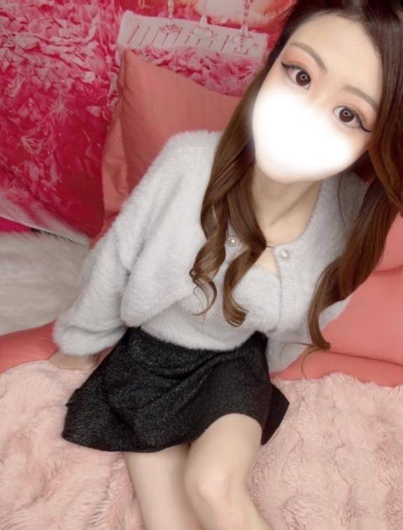 もみじ☆くびれ際立つ小悪魔