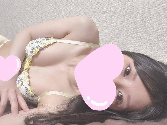 なびく髪から香る?