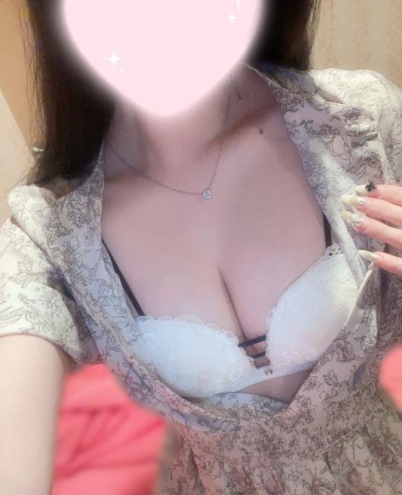  なこ☆癒しの密着天使☆