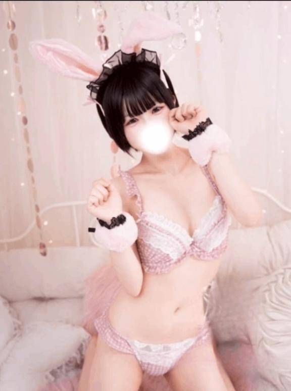 なの☆低身長の沼系彼女☆